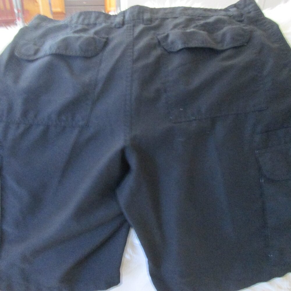 Shorts, Men's, 38, BurnSide. 7-pockets